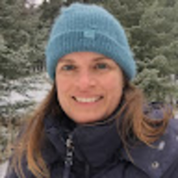 Meet your Posher, Gretchen - Picture 1 of 1